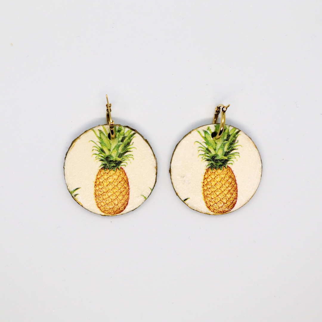 oorbellen-hout-ananas-voorzijde