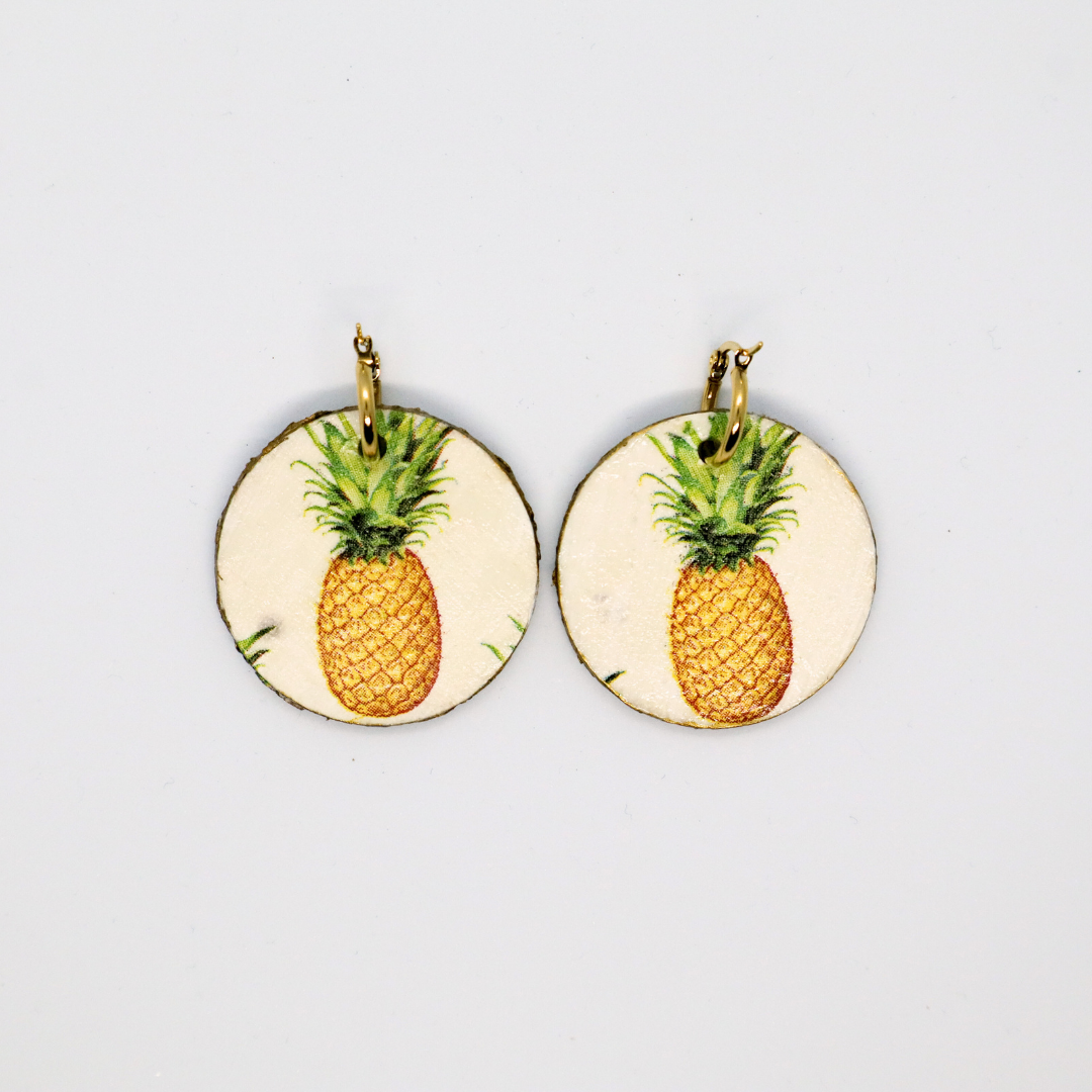oorbellen-hout-ananas-voor-en-achter