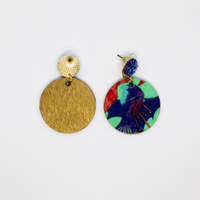 oorbellen-hout-bloem-strass-voor-en-achterzijde