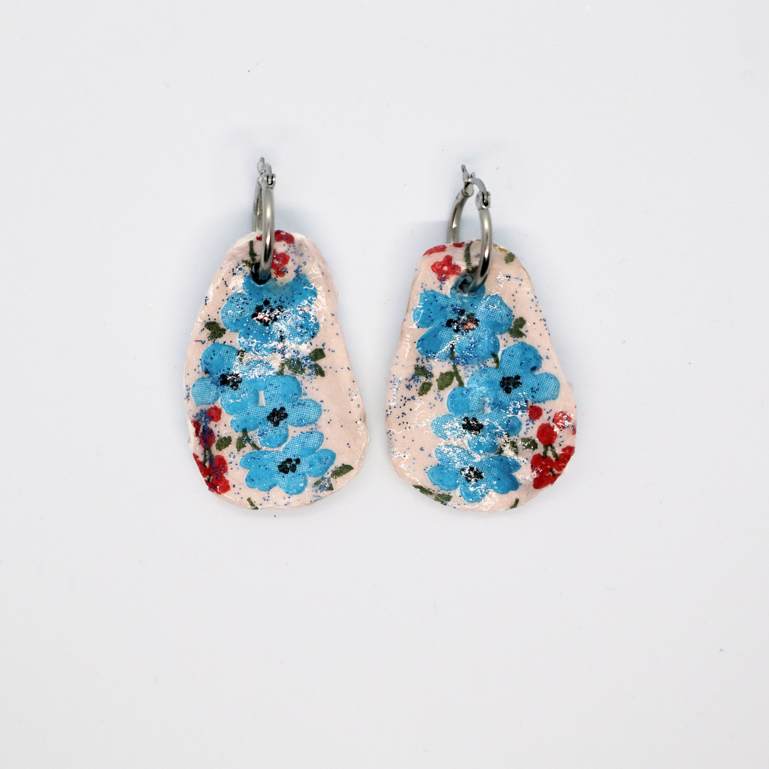 Oorbellen-oester-bloem-glitter-voorzijde