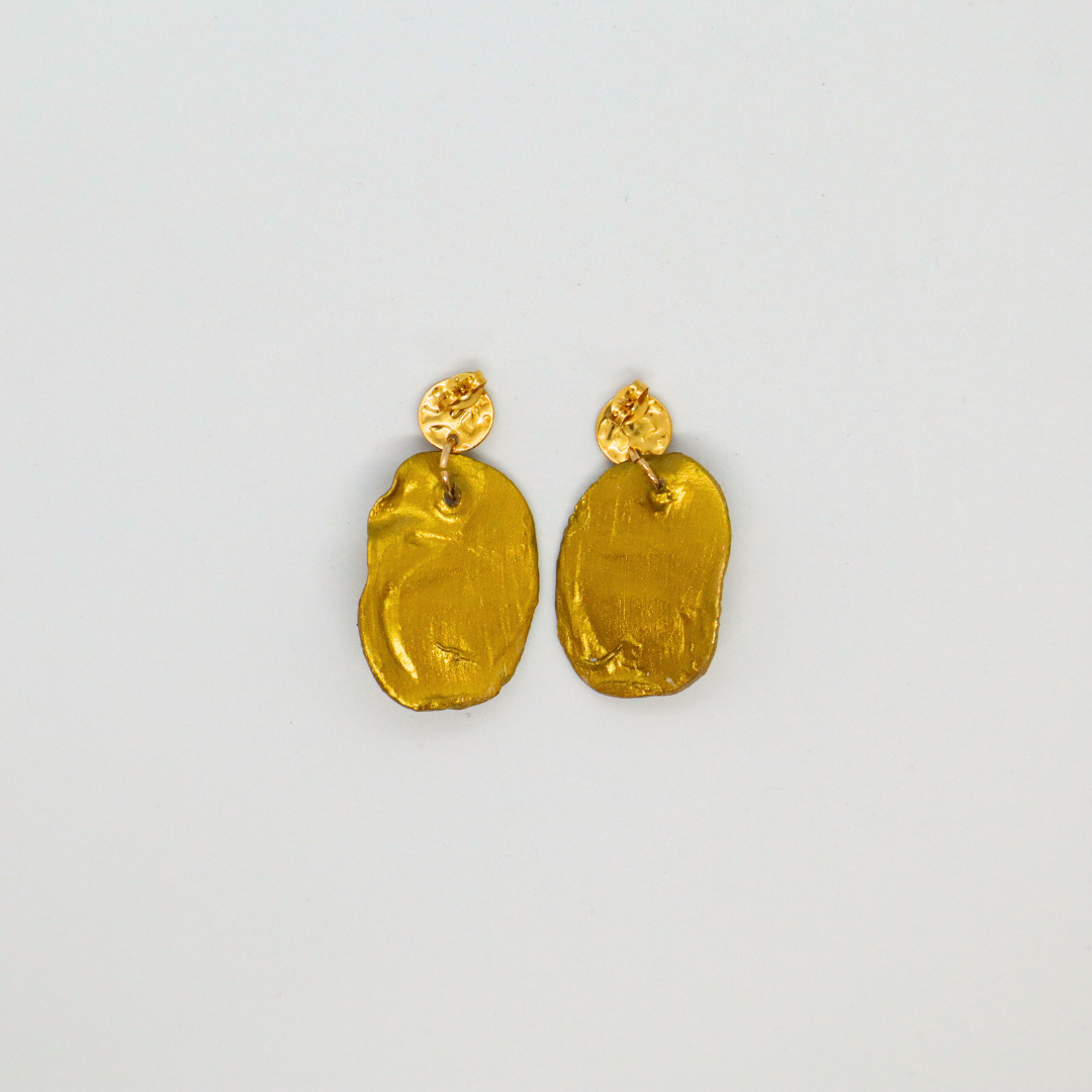 Oorbellen fimo klei Frida Khalo (golden)